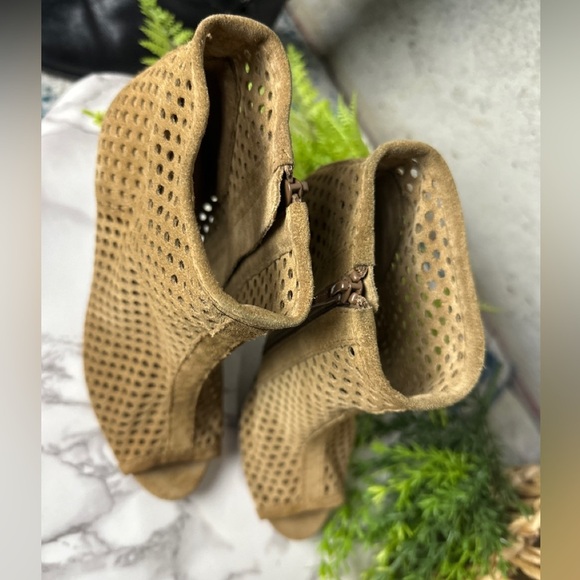 Pedro Garcia Sylvana Suede Peep Toe Boots - Picture 2 of 9